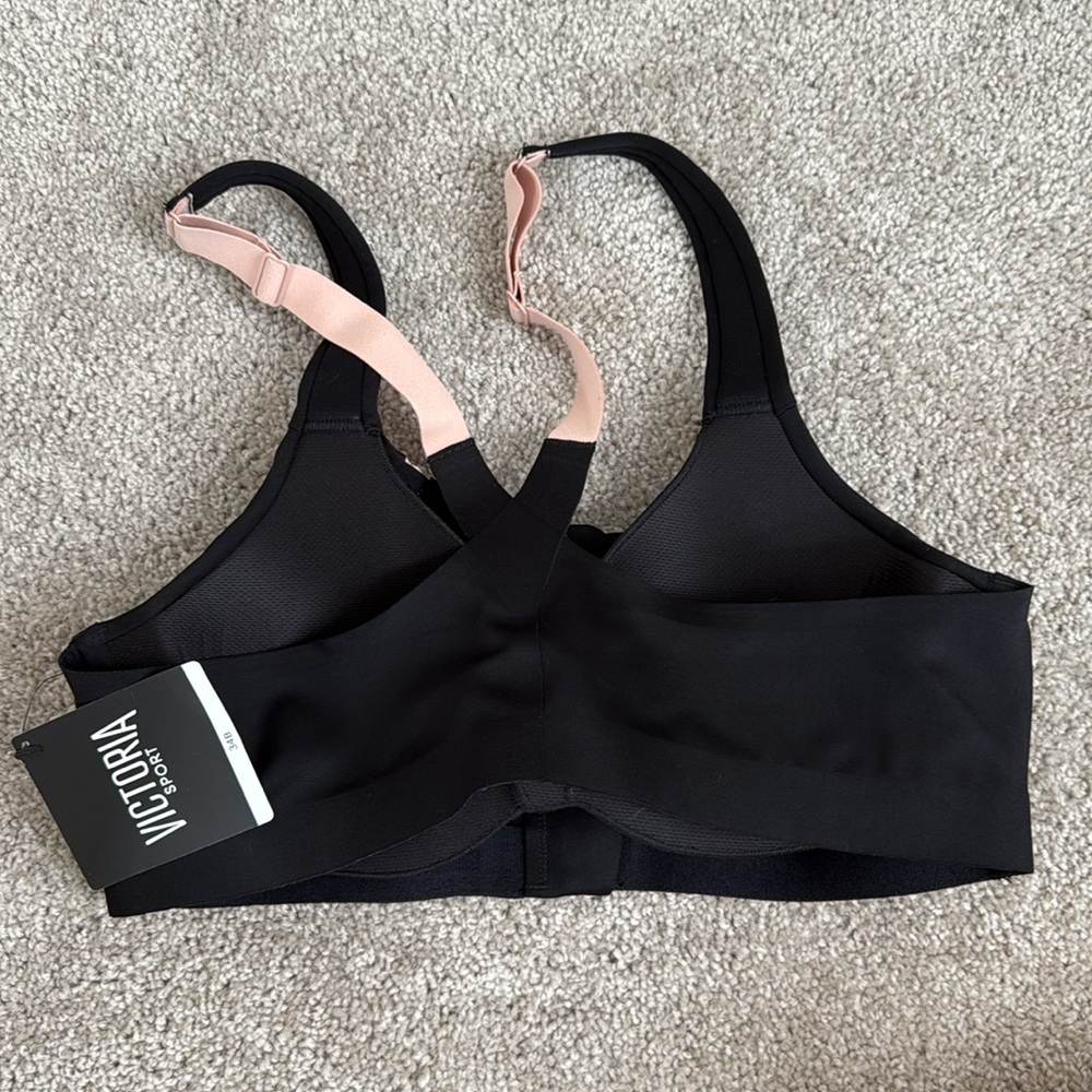 NWT Victoria sport zip front bra - Picture 2 of 3